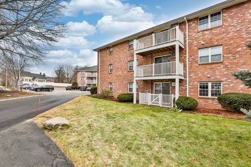 apt-4-5 Karen Cir, Billerica, MA, 01821-4720 | Card Image