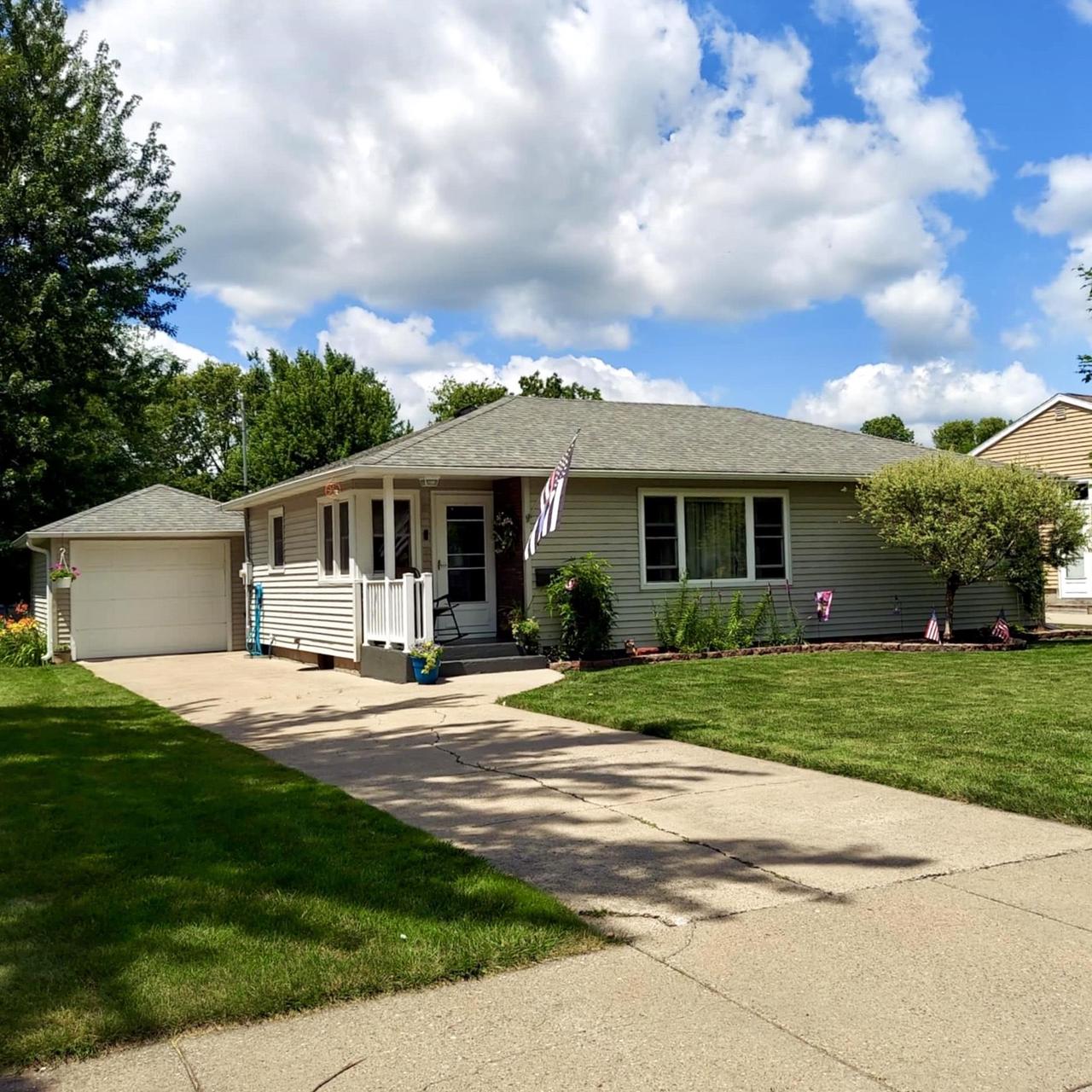 Mondell Ct, Prairie Du Chien, WI 53821