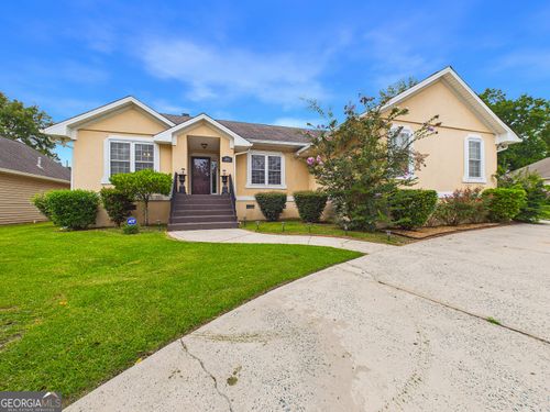 200 Autumn Trace Ct, Macon, GA, 31210-8025 | Card Image