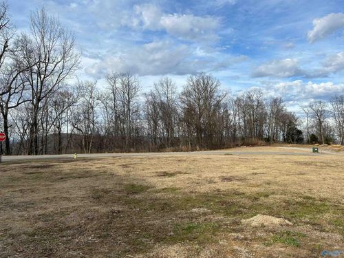152 Ledge View Dr, Huntsville, AL, 35802 | Card Image