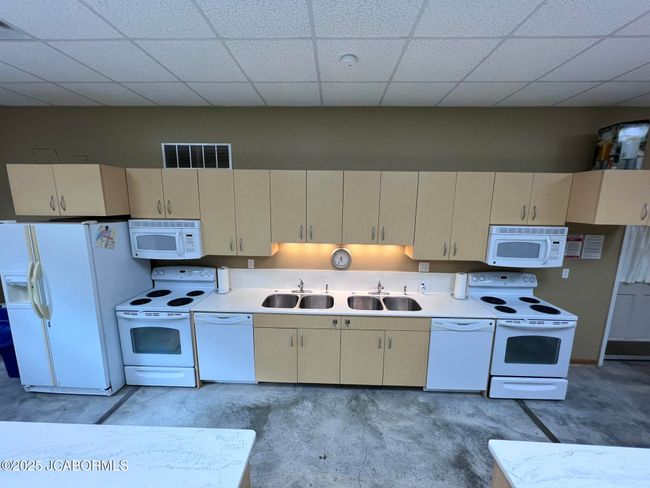 9393 Old Us Highway 54, Home with 0 bedrooms, 2 bathrooms and null parking in NEW BLOOMFIELD MO | Image 31