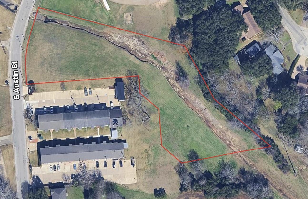 Land in Brenham