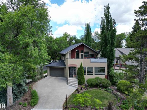 6428 Ada Blvd Nw, Edmonton, AB, T5W4P2 | Card Image