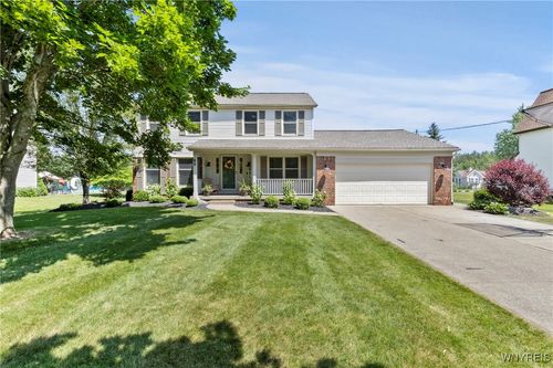 86 Schlemmer Rd, Lancaster, NY, 14086-9727 | Card Image