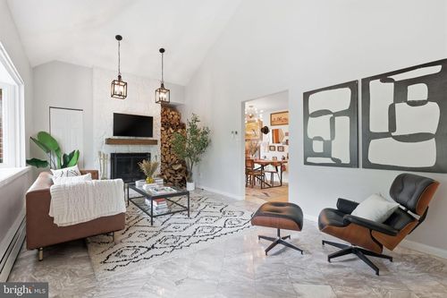 7702 Cheltenham Ave, WYNDMOOR, PA, 19038-7620 | Card Image