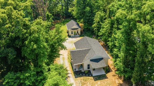 1501 Lockewood Dr, Lynchburg, VA, 24502-2625 | Card Image