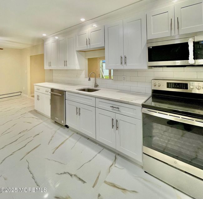 249 Center St, House other with 3 bedrooms, 2 bathrooms and null parking in Little Egg Harbor NJ | Image 17