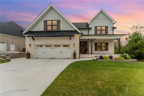 4304 Griffins Gate Ln, Greensboro, NC, 27407-7950 | Card Image