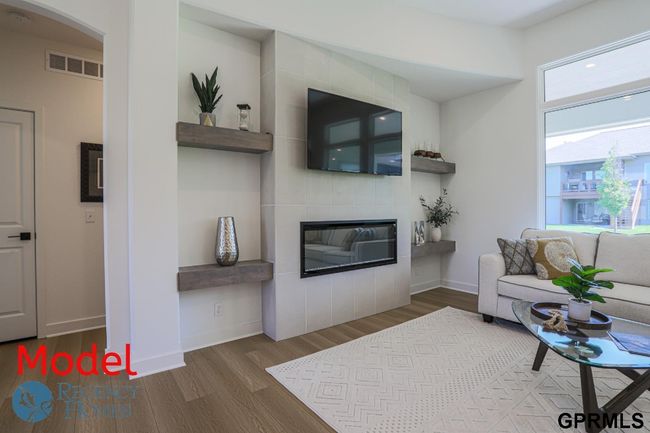5409 N 191 St St, House other with 4 bedrooms, 3 bathrooms and 3 parking in Elkhorn NE | Image 4