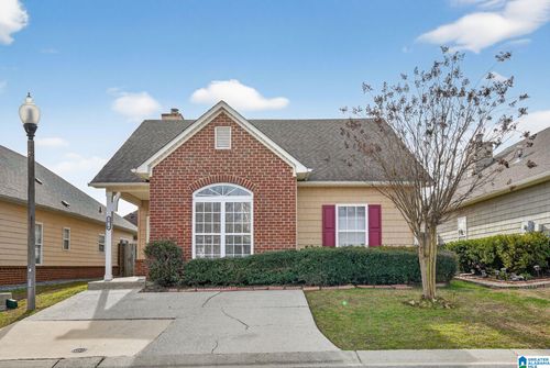 1076 Fairbank Ln, CHELSEA, AL, 35043-7233 | Card Image