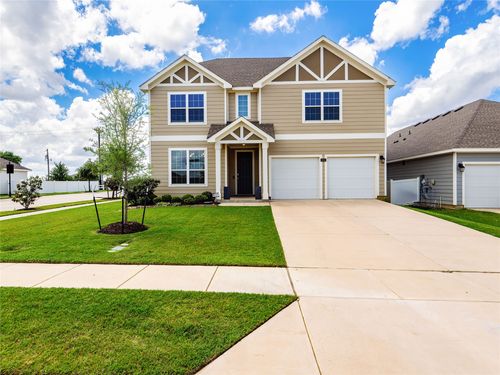 8998 Delway Dr, Aubrey, TX, 76227-2189 | Card Image