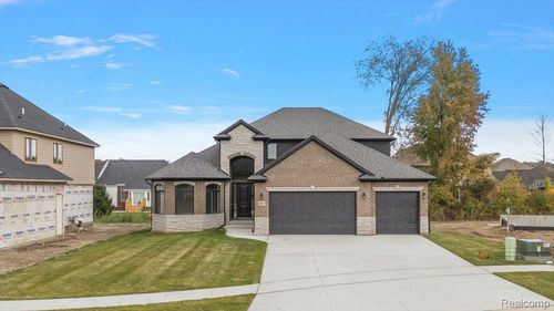 50352 Sawgrass Dr, Macomb, MI, 48042 | Card Image