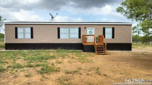 925 Pr 2630-Summit Orchard Ln, Moore, TX, 78057 | Card Image