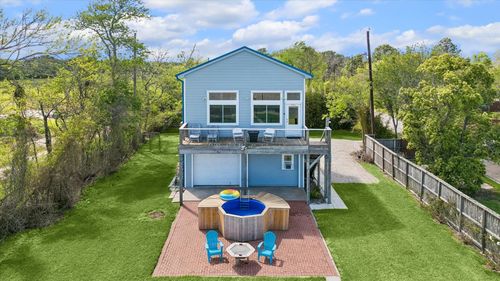 2015 Crescent Dr, La Porte, TX, 77571-6666 | Card Image