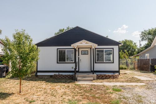 375 S 200 W, Tremonton, UT, 84337-1809 | Card Image