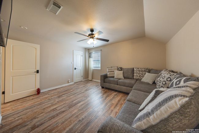 7046 Devonshire Dr, House other with 5 bedrooms, 5 bathrooms and null parking in Spring Branch TX | Image 34
