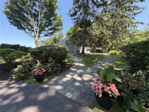 930 Lake Rd, Webster, NY, 14580-9007 | Card Image