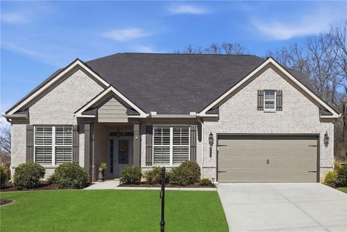 5040 Mirror Lake Dr, Cumming, GA, 30028-7213 | Card Image