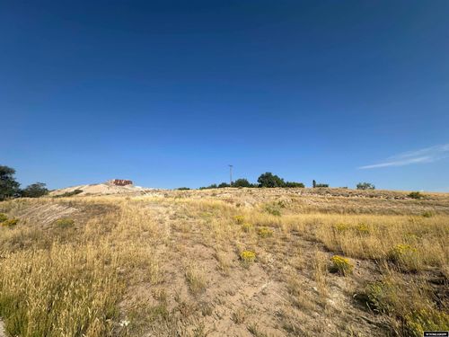 101 Mahoney St, Rawlins, WY, 82301 | Card Image