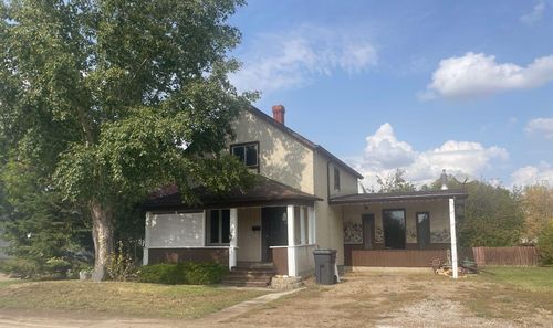 702 3 Avenue, Bassano, AB, T0J0B0 | Card Image