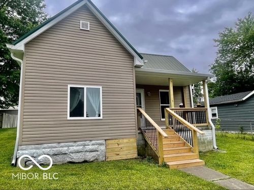 120 W Warren St, Mitchell, IN, 47446-1550 | Card Image