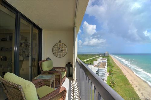 1805-9500 Ocean Dr, Jensen Beach, FL, 34957-2334 | Card Image