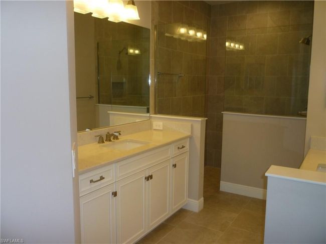 Master Bath with Shower | Image 8