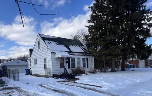 6147 Whitefield St, Dearborn Heights, MI, 48127-3012 | Card Image