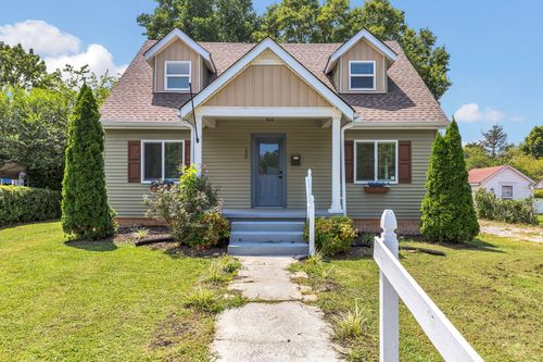 123 Mount View Ave, Mc Minnville, TN, 37110-1705 | Card Image