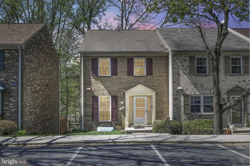 42-11835 Old Columbia Pike, SILVER SPRING, MD, 20904-1927 | Card Image