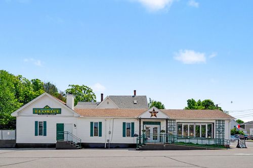 11 Turnpike Rd, Jaffrey, NH, 03452-6667 | Card Image