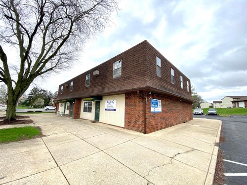 a-1015 S Court St, Circleville, OH, 43113-2179 | Card Image