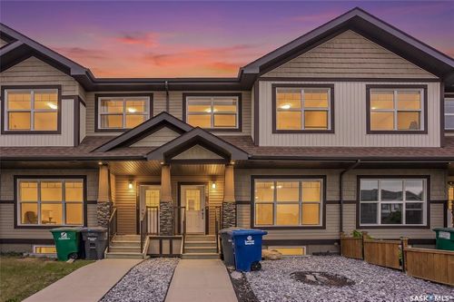 4009 Centennial Drive, Saskatoon, SK, S7L6R7 | Card Image