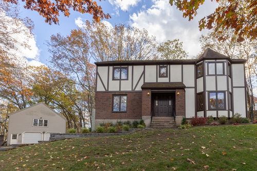 16 Oak Tree Drive, Milford, MA, 01757 | Card Image