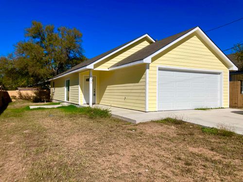 1537 Geronimo Trl, Kingsland, TX, 78639-9632 | Card Image