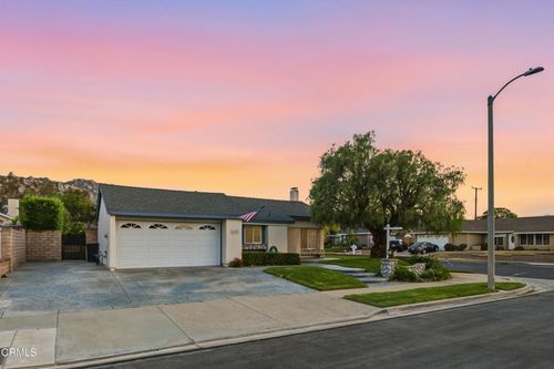6466 Hope St, Simi Valley, CA, 93063-4461 | Card Image