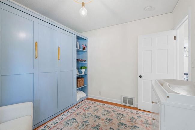 Bedroom 2: Built-in Murphy bed | Image 20