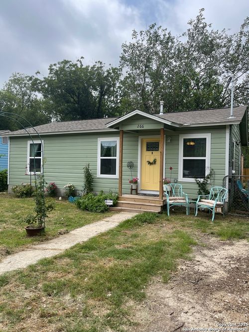 266 Bundy, San Antonio, TX, 78220-1305 | Card Image