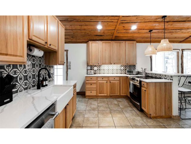9034 Us Highway 285, House other with 6 bedrooms, 4 bathrooms and null parking in Morrison CO | Image 14
