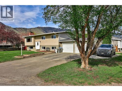 1928 Cardinal Dr, Kamloops, BC, V2C4H4 | Card Image