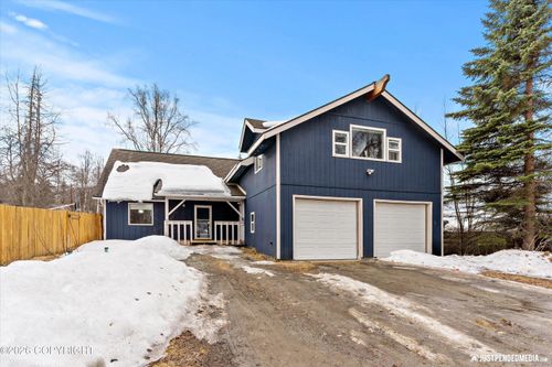 22824 Daniel Ct, Chugiak, AK, 99567-6410 | Card Image