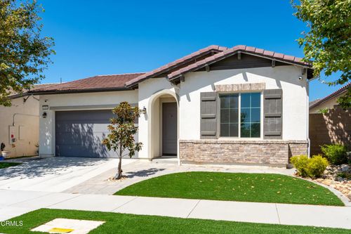 410 Autumn Path Ln, Santa Paula, CA, 93060-8019 | Card Image