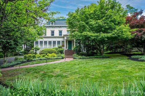 44 Rector St, Metuchen, NJ, 08840-1929 | Card Image