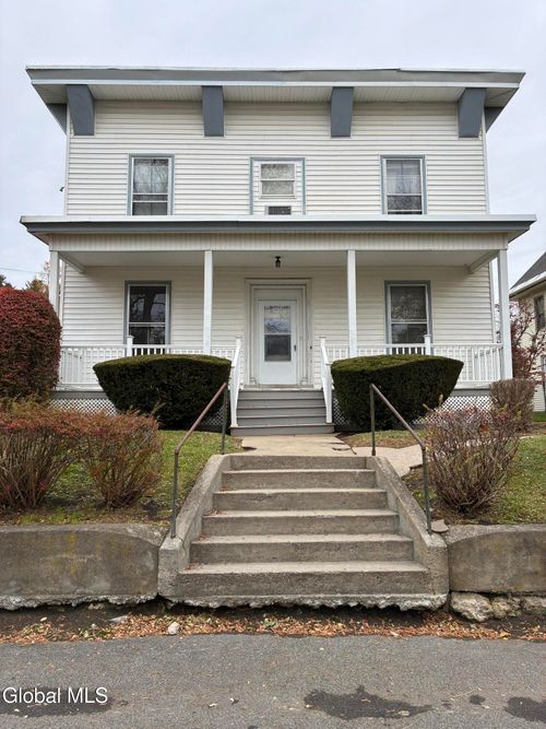 6 Montgomery Ter, Fonda, NY, 12068-4825 | Card Image