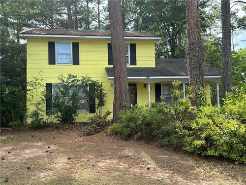 1607 Morehead Ave, Fayetteville, NC, 28303-3733 | Card Image