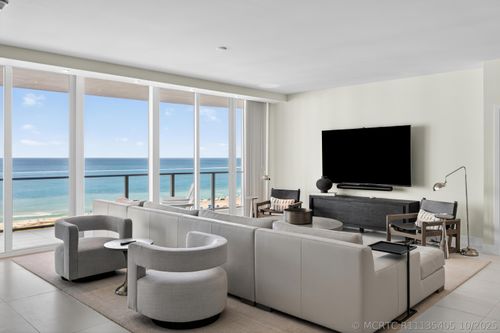 1103p-3100 N Ocean Dr, Riviera Beach, FL, 33404-3214 | Card Image