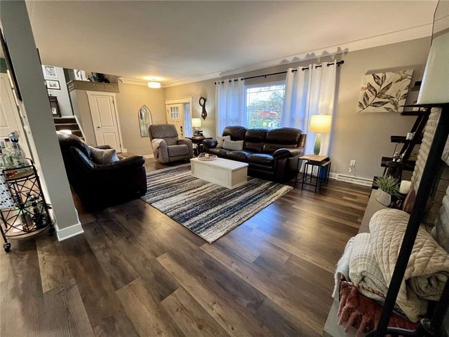 124 Elm Dr, House other with 3 bedrooms, 2 bathrooms and 2 parking in Trafford PA | Image 4