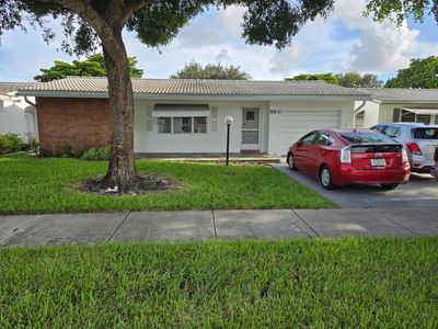 8830 Nw 17th St, House other with 2 bedrooms, 2 bathrooms and null parking in Plantation FL | Image 1