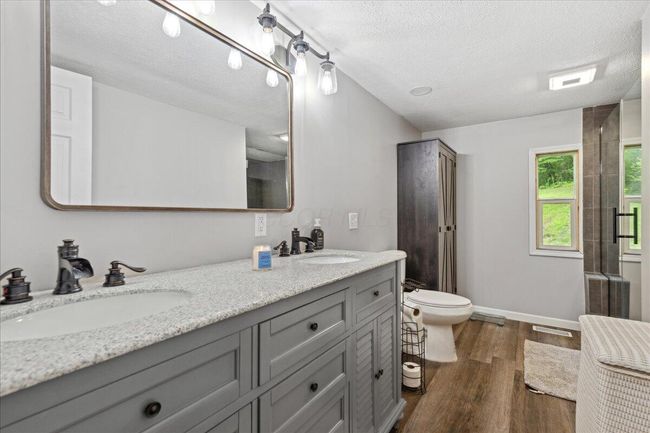 Bedroom #3 w/ Bath | Image 30