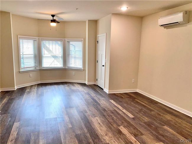 101 N 8 Th St, Condo with 7 bedrooms, 11 bathrooms and null parking in Allentown PA | Image 13